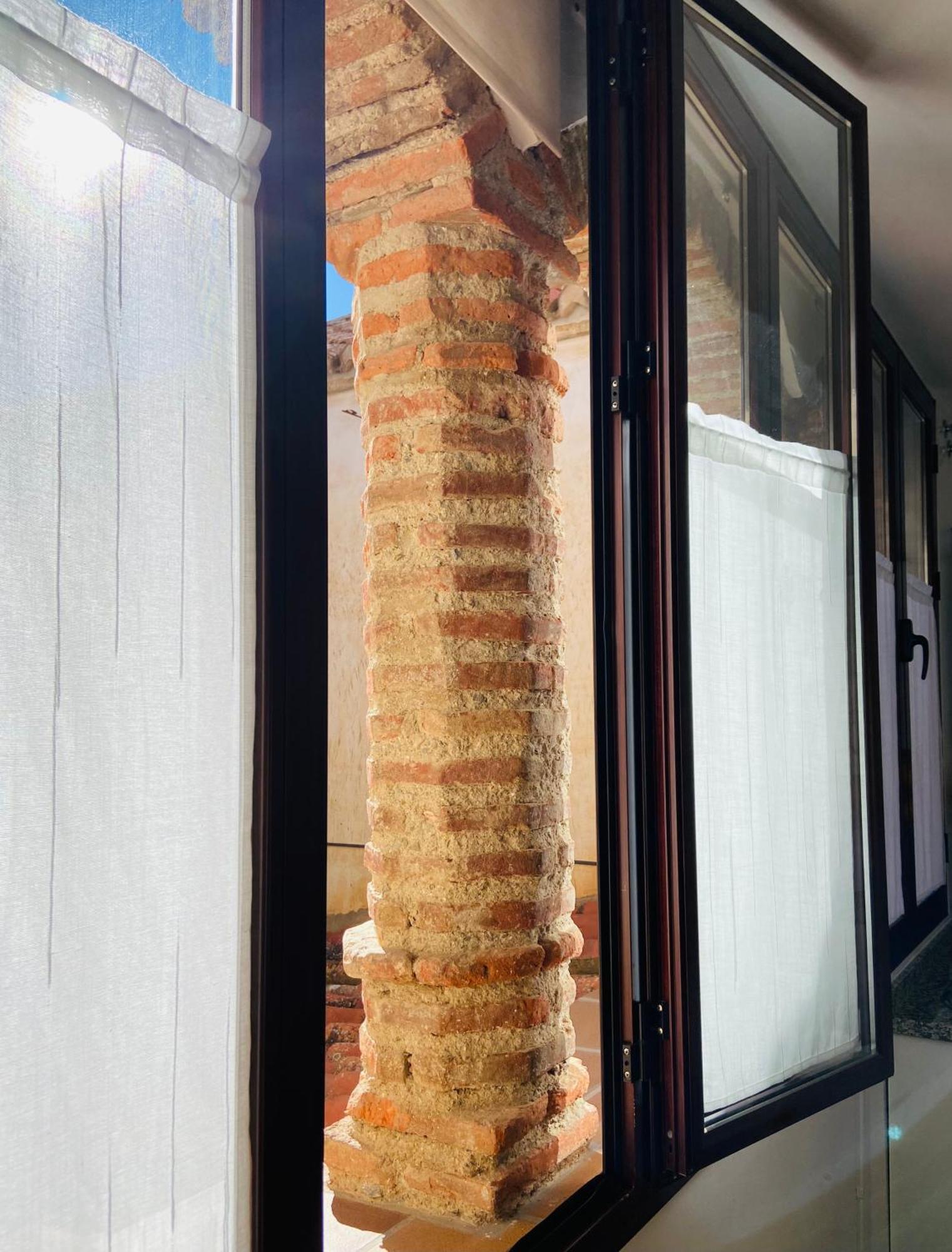 La Fonda De La Calle Ancha 과딕스 외부 사진